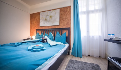 Deluxe Villa, 1 King Bed, Private Bathroom, Garden View