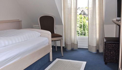 Economy Single Room