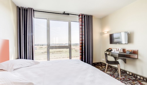 Superior Double or Twin Room, Accessible, Bathtub
