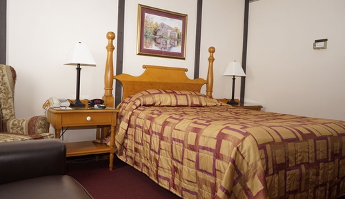 Deluxe Room, 1 Queen Bed