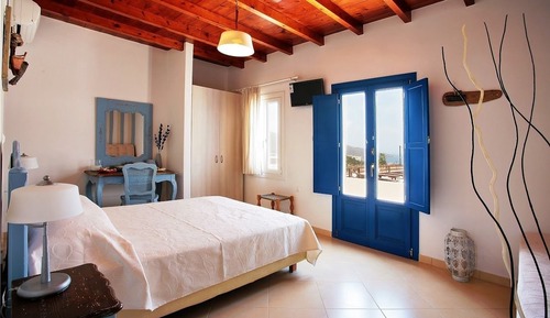 Family Studio, Sea View