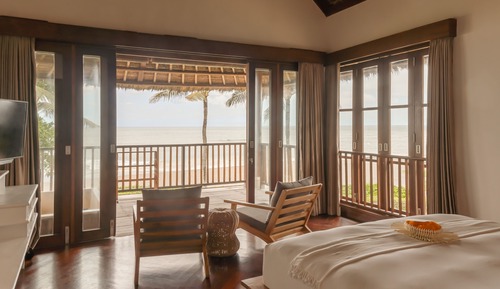Luxury Villa, 6 Bedrooms, Private Pool, Beachfront