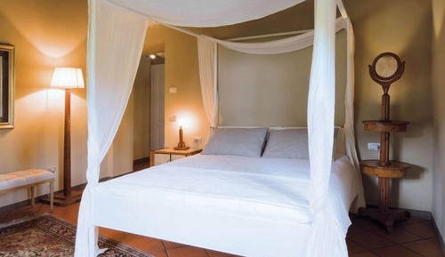 Double Room (Charm)