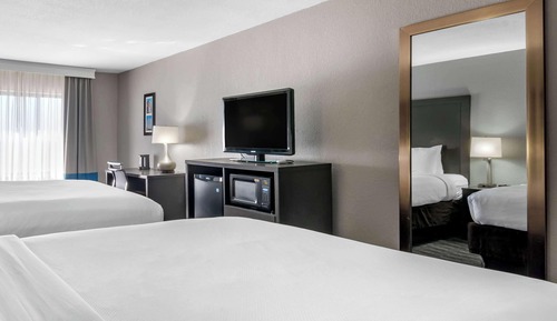 Standard Room, 2 Queen Beds, Non Smoking