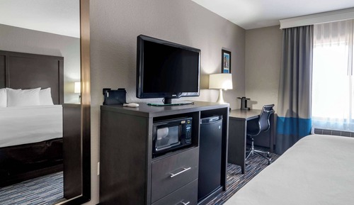 Standard Room, 1 King Bed, Non Smoking