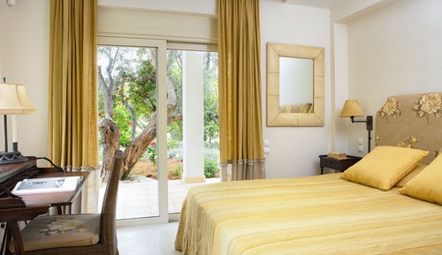 Junior Villa, 1 Bedroom, Pool View