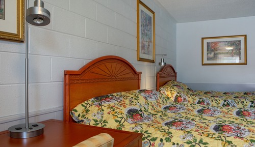 Room, 2 Queen Beds