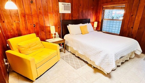 7-Juniper Flats Studio