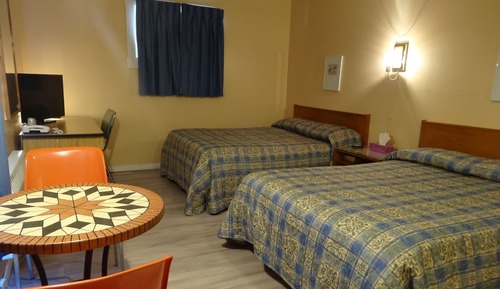 Standard Room, 2 Double Beds