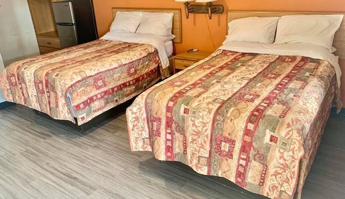 Standard Double Room, 3 Bedrooms, Refrigerator & Microwave