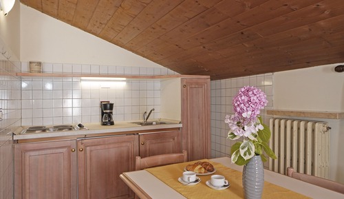 Basic Apartment, 1 Bedroom (Attic)
