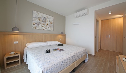 Apartment, 2 Bedrooms (Plus)