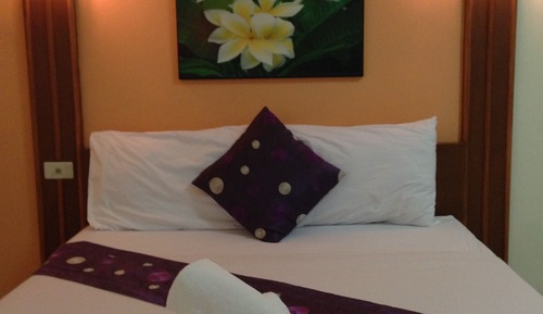 Standard Double Bed