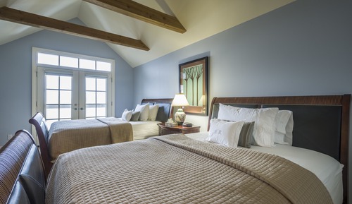 Luxury Loft, Multiple Beds, Lake View