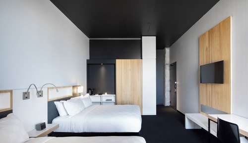 Room, 2 Queen Beds, City View