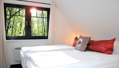 House, 2 Bedrooms