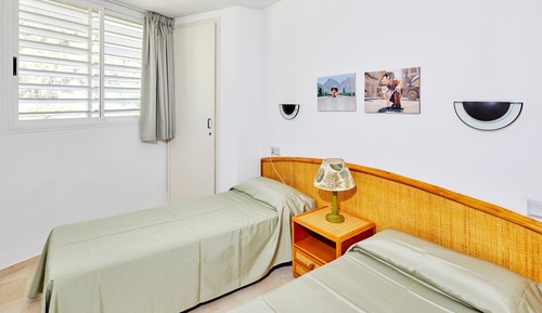 Apartment, 2 Bedrooms, Pool View (adults)