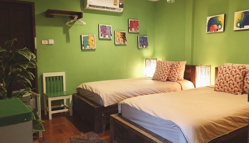 Standard Twin Room