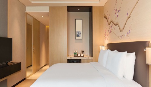 Room, 1 King Bed, Accessible
