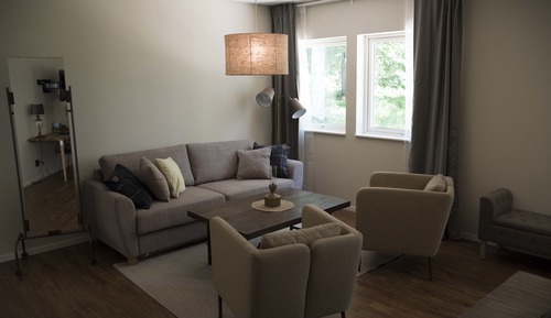 Deluxe Double Room, 1 Bedroom, Partial Lake View