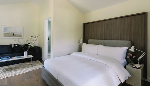 Deluxe Room (Barn)