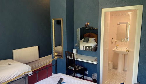 Triple Room, Ensuite (Family)