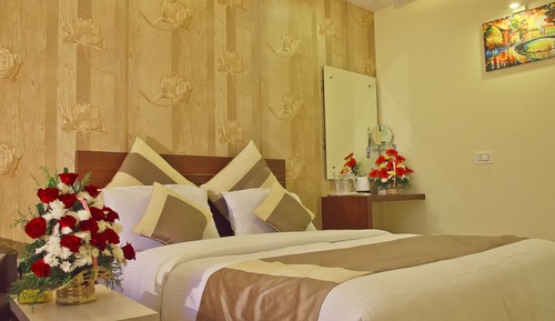 Classic Room, 1 Queen Bed (Non A/C)