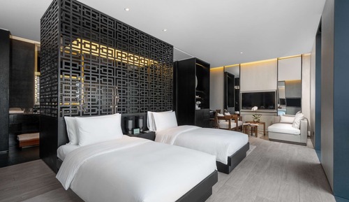 Studio 70 Twin Room