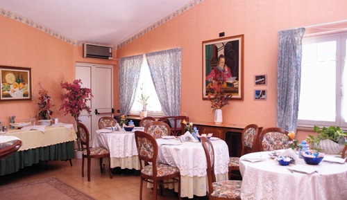 Single Room (french bed )