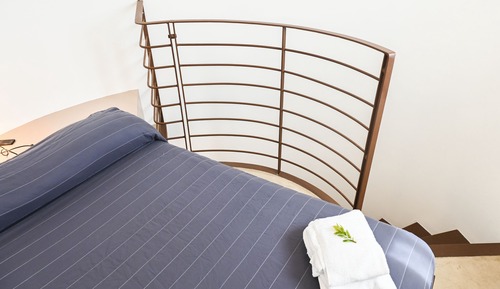 Romantic Double Room (Acero Celeste)
