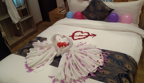 Deluxe Double Room, Balcony, Hill View