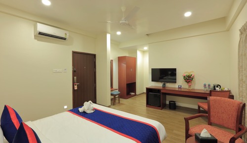 Superior King Room