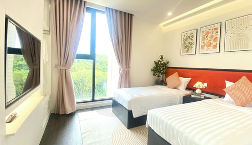 Family Apartment, Balcony, City View