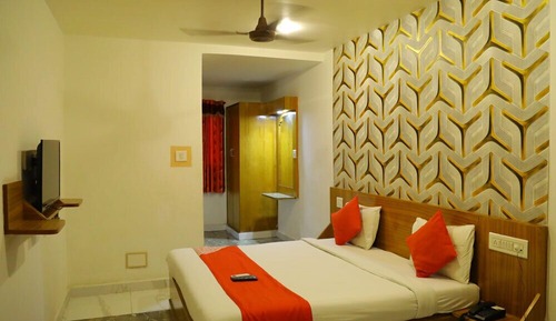 Deluxe Single Room