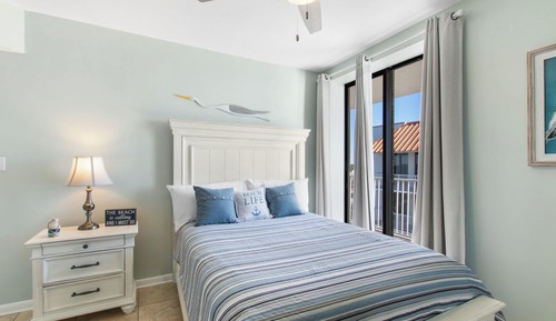 Signature Condo, Beach View