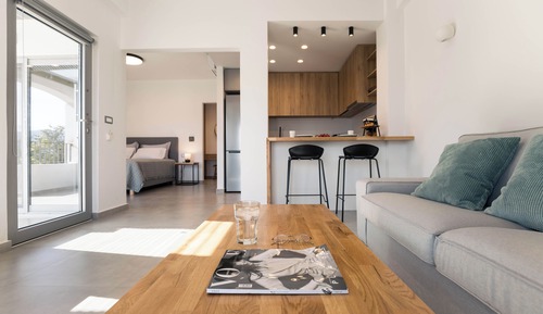 Design Studio Suite, Garden View