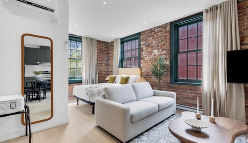 Suite Apartment