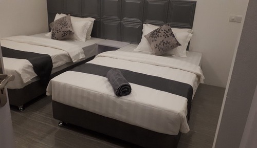 Deluxe Double Room, Garden View