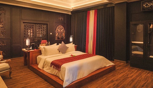 Concubine Suites