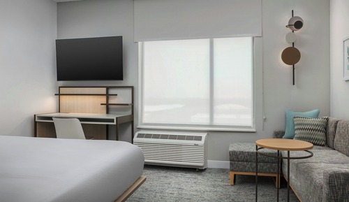 Studio Suite, 1 King Bed with Sofa bed, Non Smoking (Hearing Accessible)