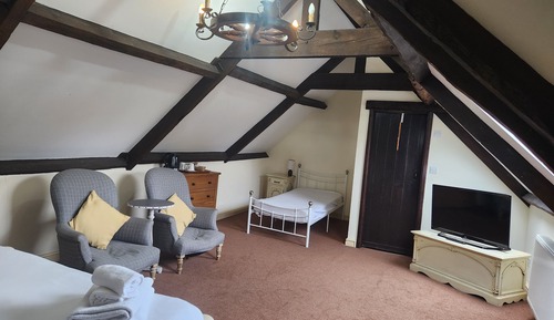 Triple Room