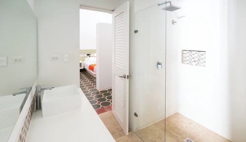 Room (Cumanday | Quadruple)