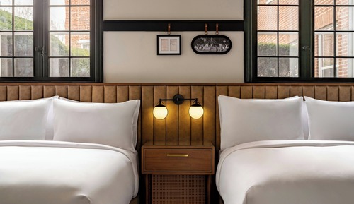 Deluxe Room, 2 Queen Beds, Non Smoking