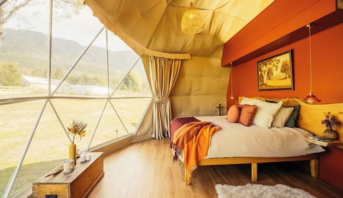 Room, Mountain View
