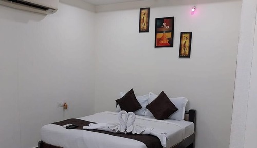 Deluxe Double Room, City View