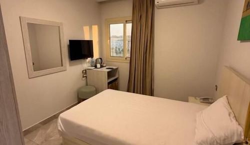 Superior Single Room, Museum View