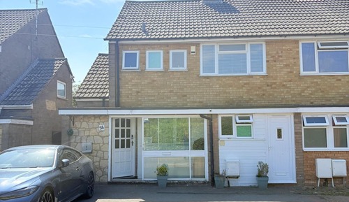 Deluxe Double Room, Shared Bathroom, Garden View
