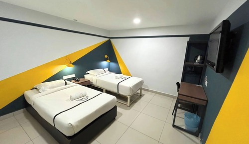 Twin Room