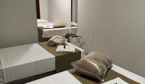 Standard Double or Twin Room, Multiple Beds, Non Smoking