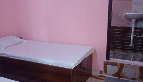 Basic Double Room